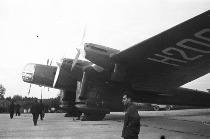 Самолет Леваневского н-209