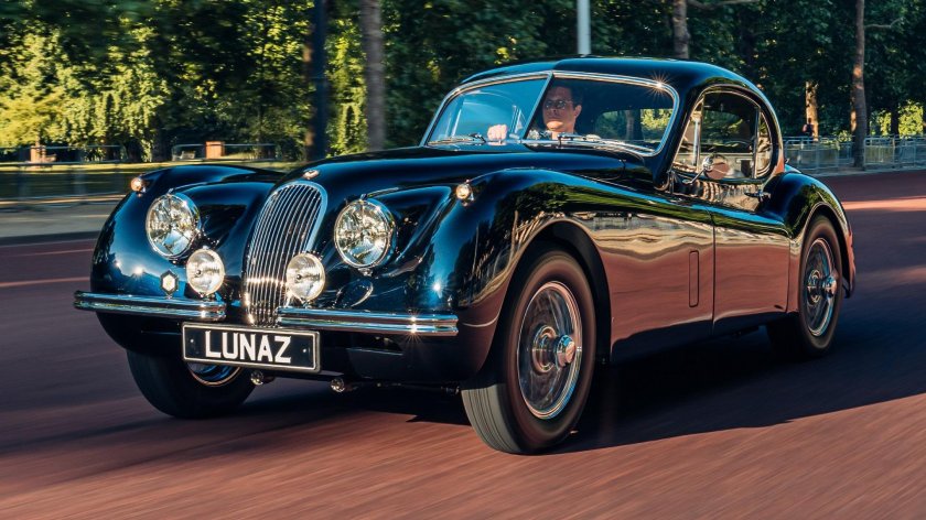 Ягуар XK 120