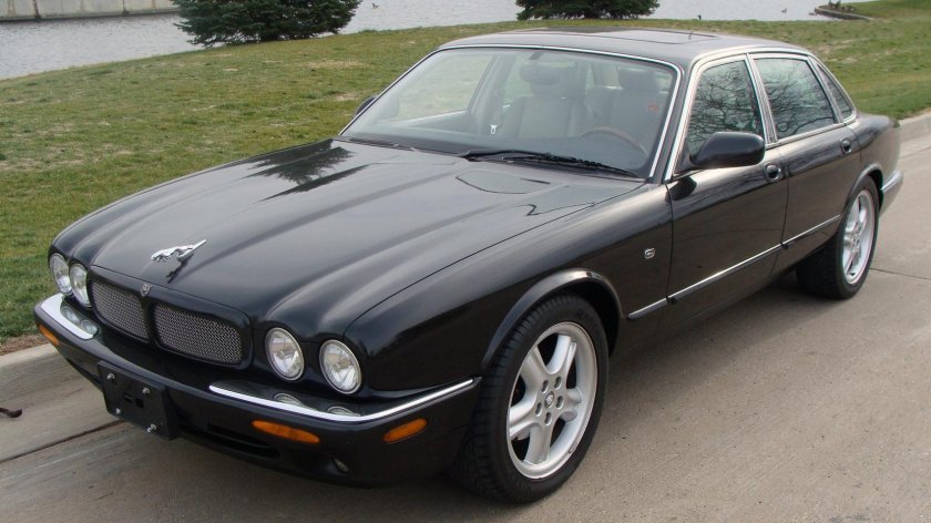Jaguar XJR 1998