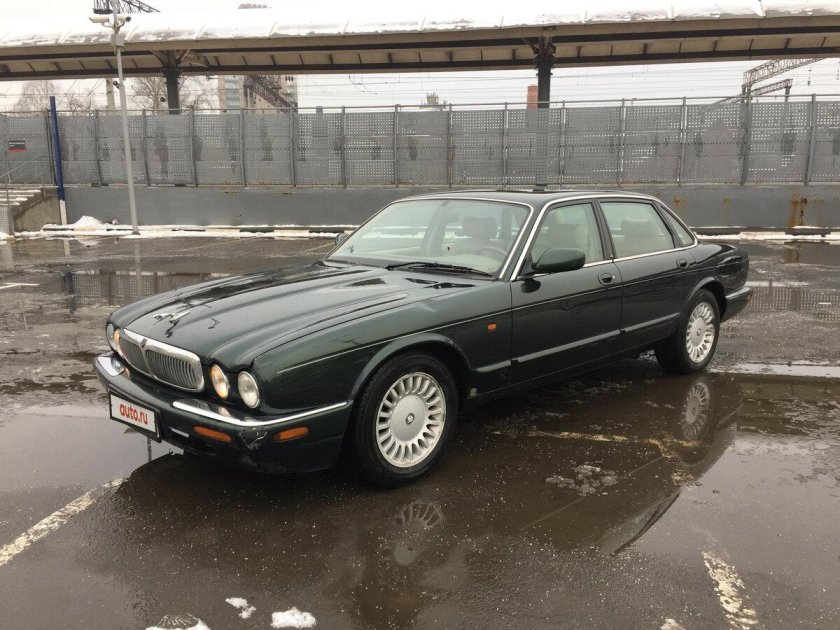 Jaguar XJ II x308