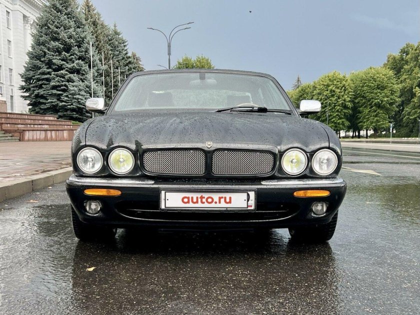Jaguar XJR 1999