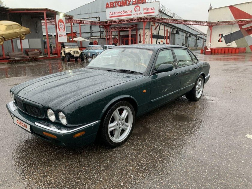 Jaguar xjr 1998