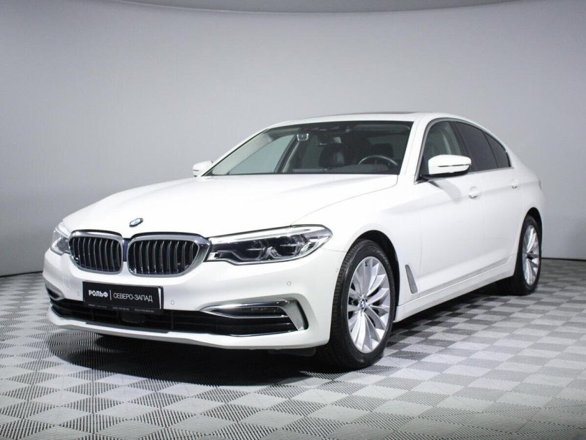 БМВ 5 2017