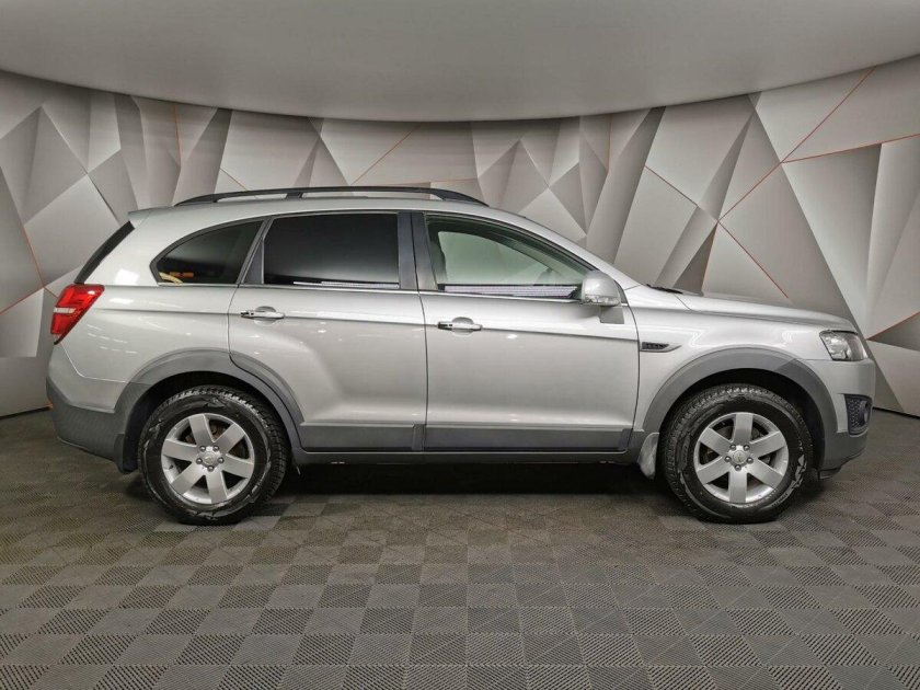 Chevrolet captiva i рестайлинг