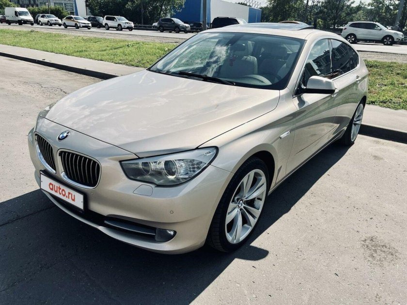 BMW 5 серии Gran Turismo 535i