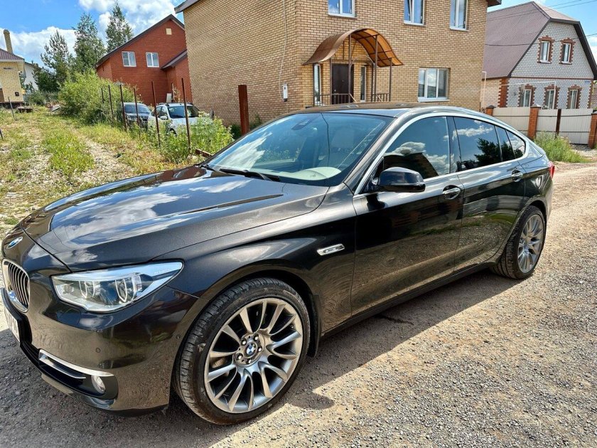 БМВ 3 серии 2022 года