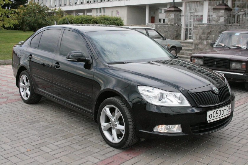 Skoda Octavia a5 черная