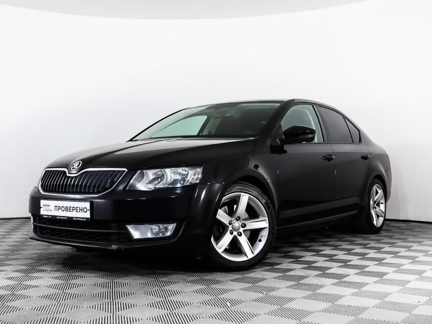 Skoda Octavia черная