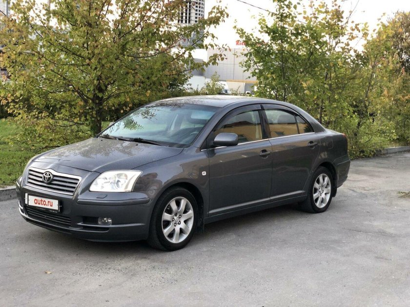 Toyota Avensis 2005