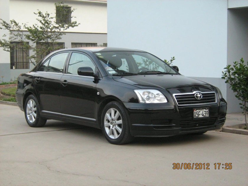 Toyota Avensis 2005
