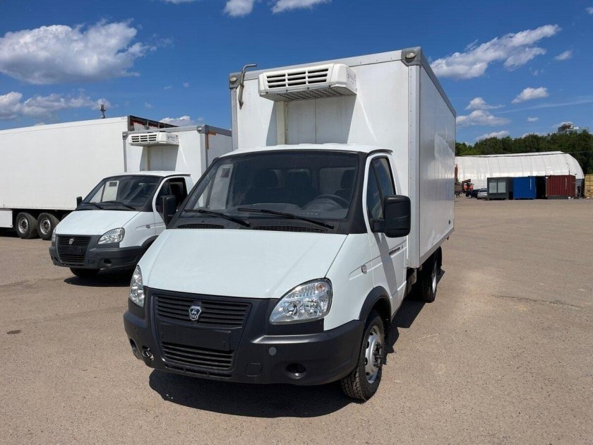 3302 Рефрижератор