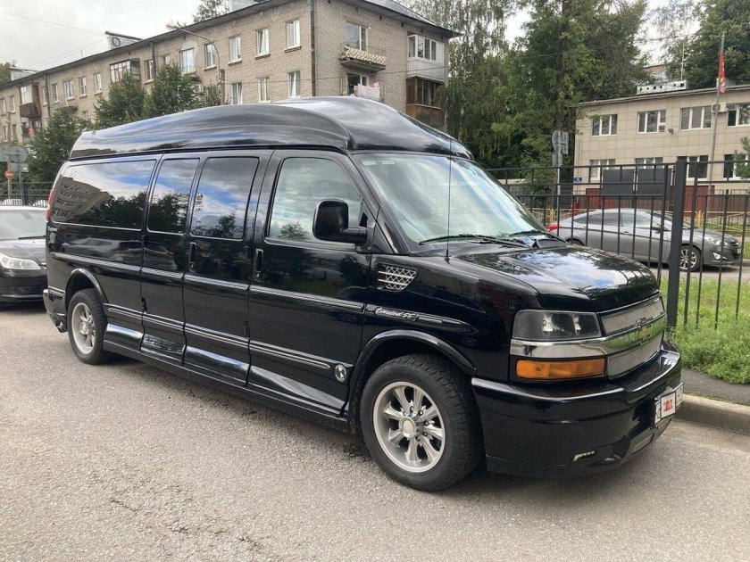 Chevrolet Express 2012