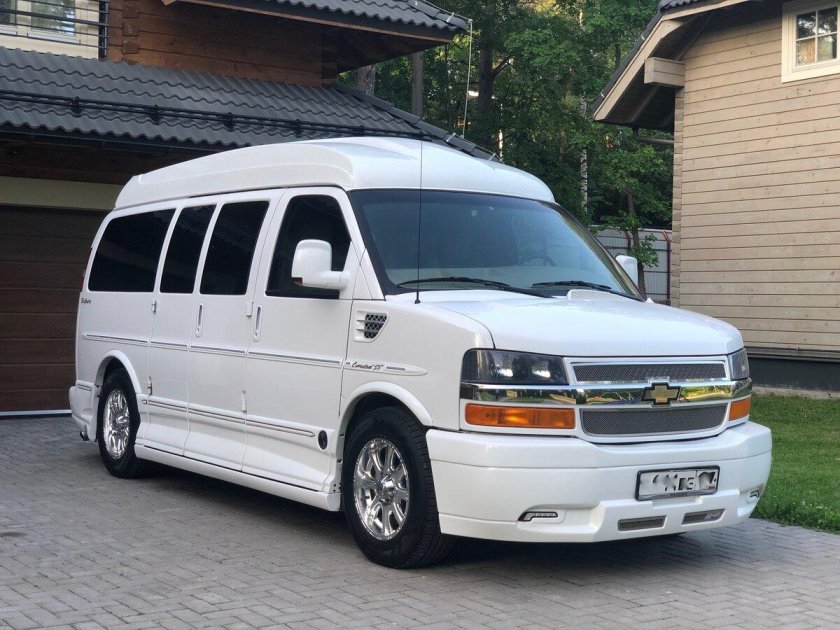 Chevrolet Express II
