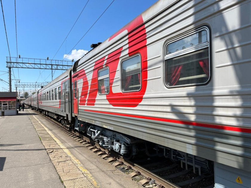 Поезд Тюмень