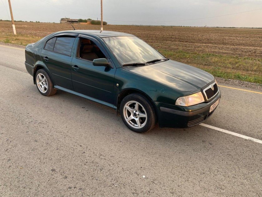 Шкода октавия 1998