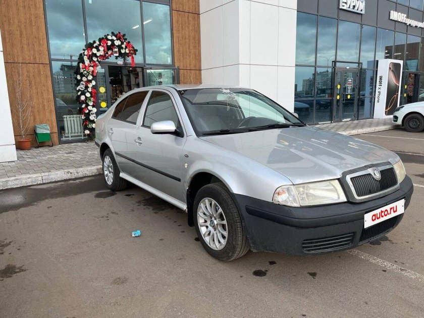 Шкода октавия тур 1.6 2008