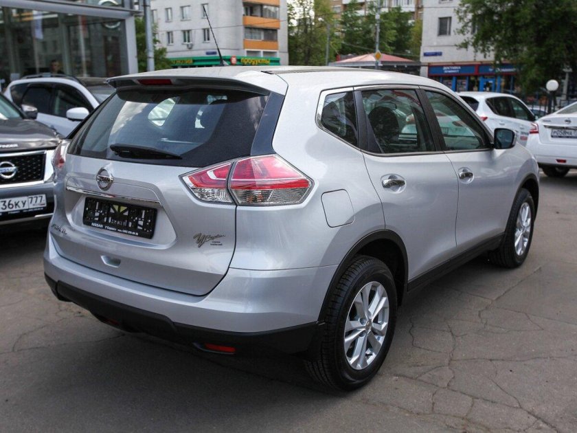 Ниссан x Trail серебристый