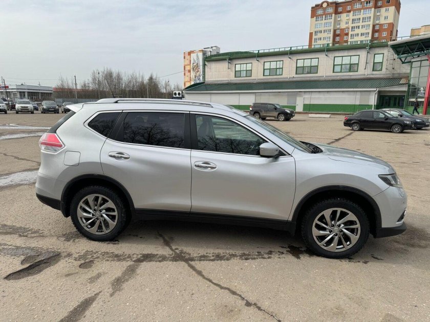 Ниссан икстрейл