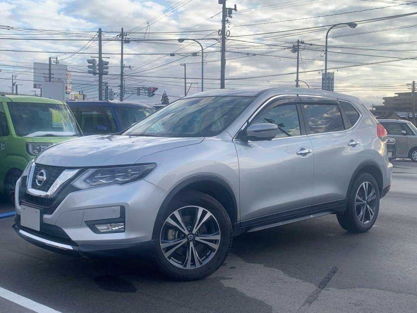 Nissan x trail 2021
