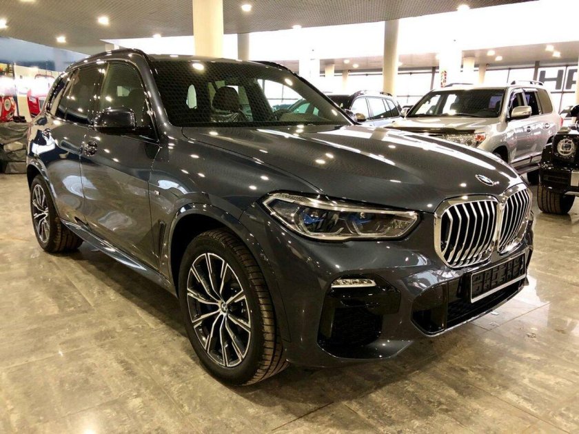 BMW x5 g05 серый софисто