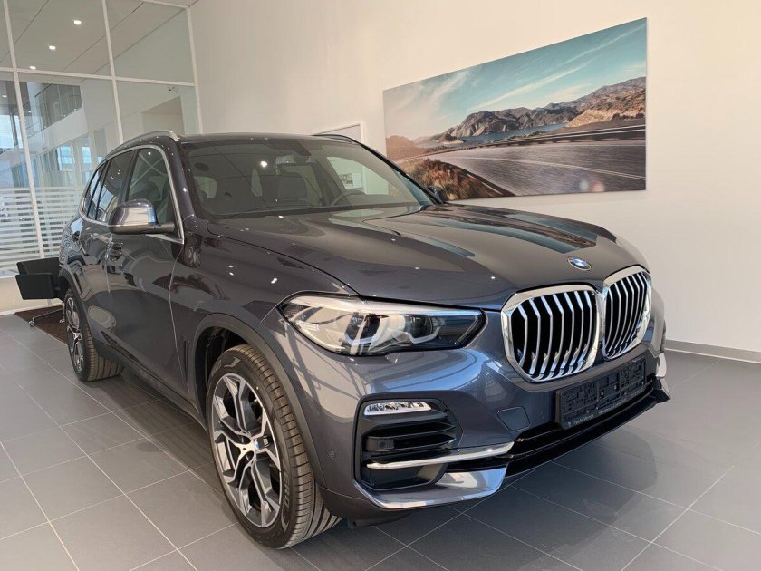 BMW x5 g05 серый софисто