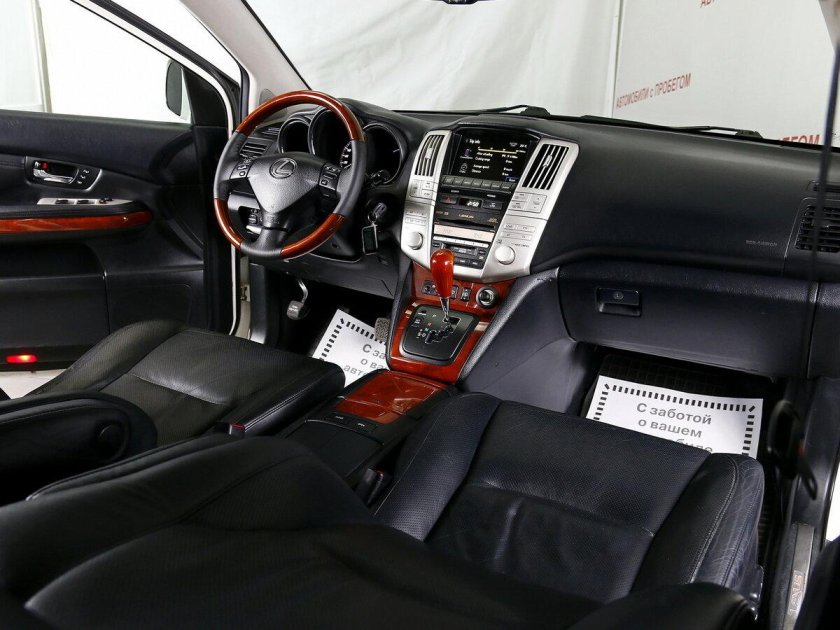 Лексус РХ 2008 салон