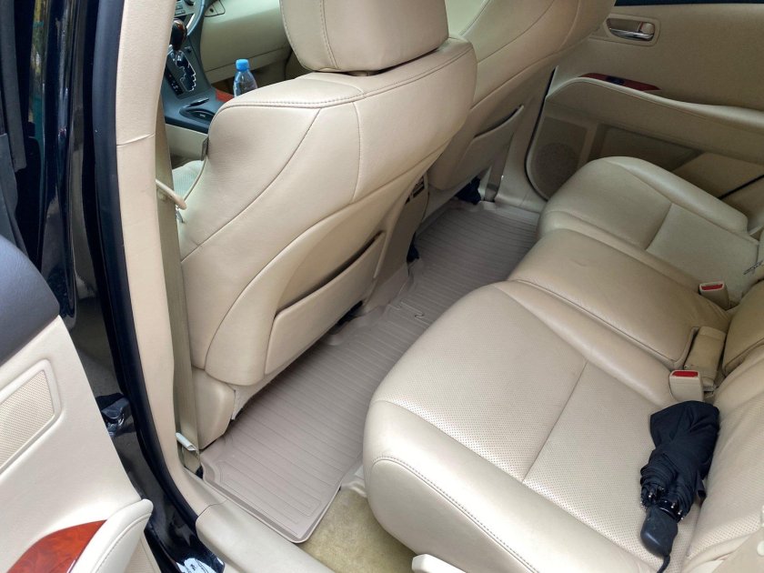 Lexus rx300 бежевый салон