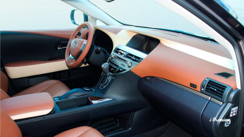 Лексус RX 270 салон