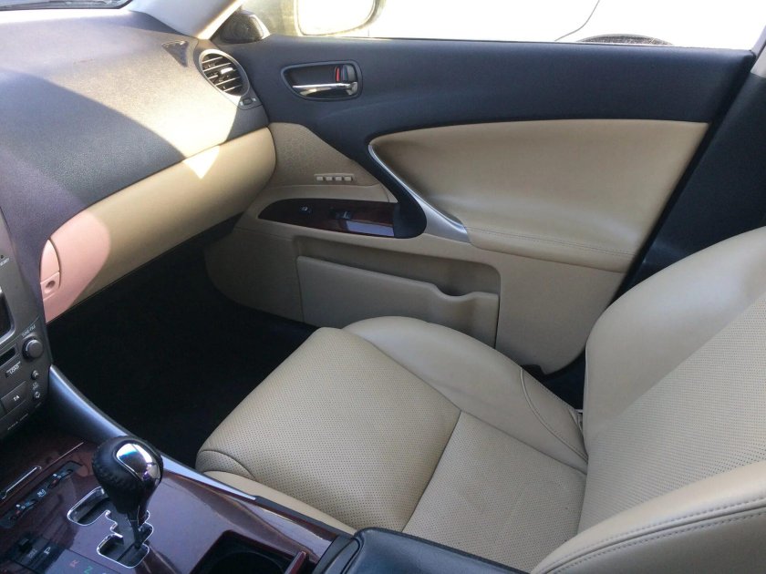 Цвет салона fh22 Тойота