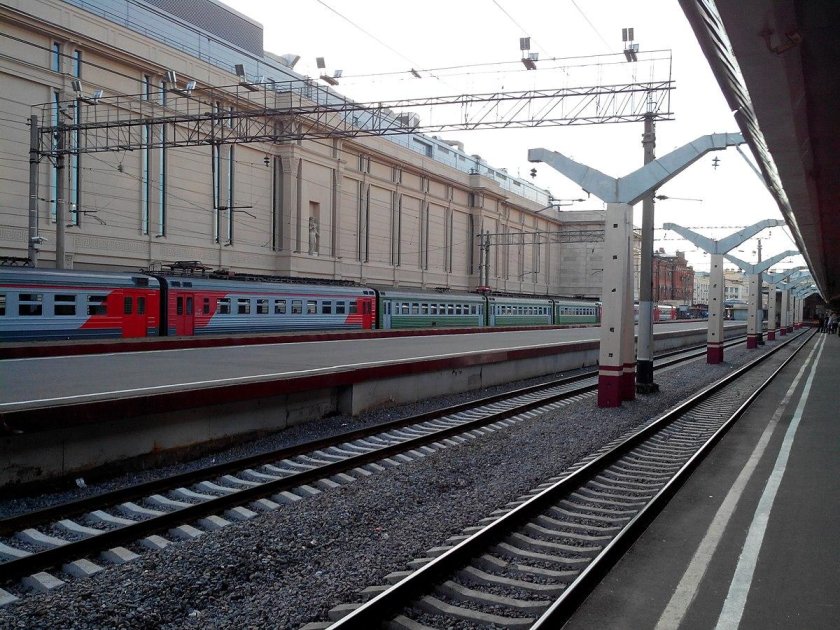 Московский вокзал Санкт-Петербург перрон