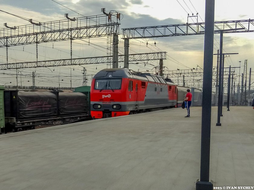 Санкт петербург поезд