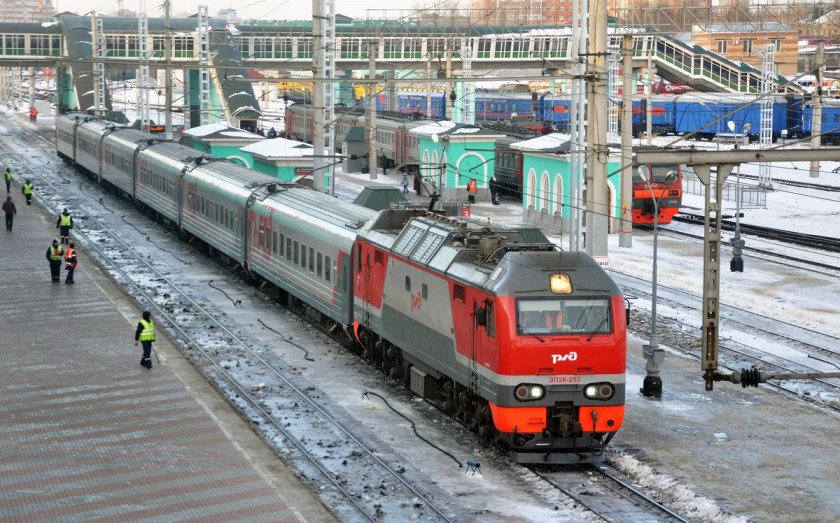 Локомотивы в депо Омск пассажирский