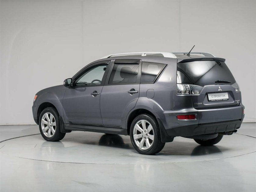 Mitsubishi outlander xl 2012