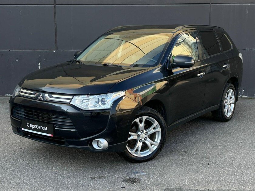 Аутлендер 2023 в цвете грей