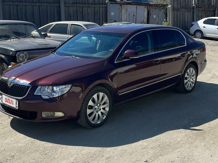 Skoda superb 2011