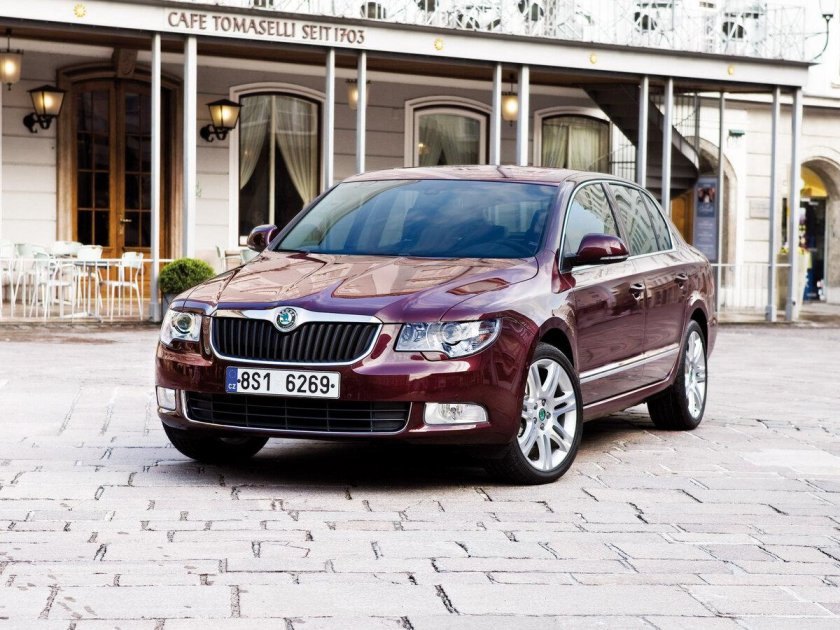 Skoda Superb 2