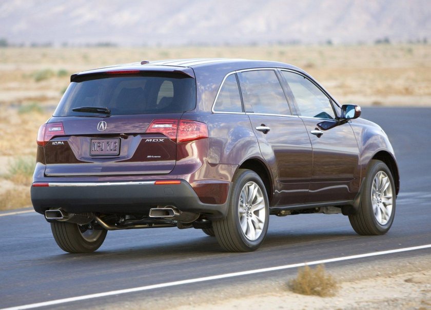 Акура МДХ 2010