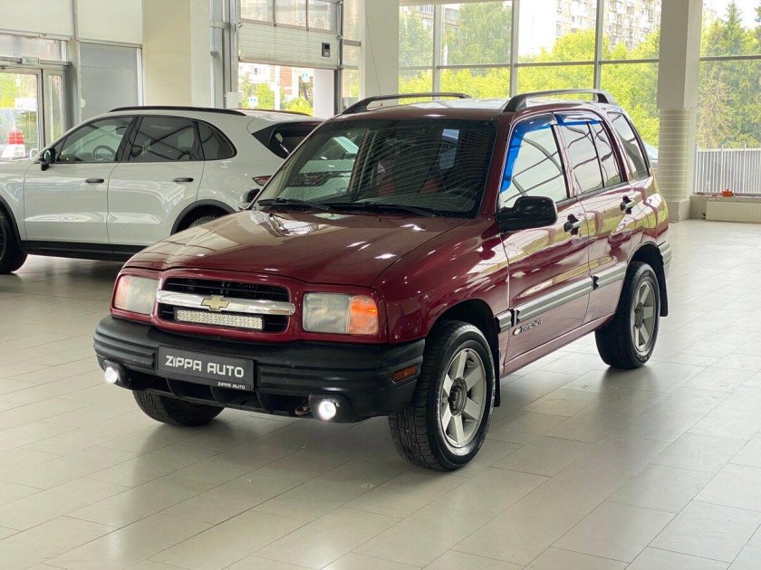 Шевроле трекер 2002