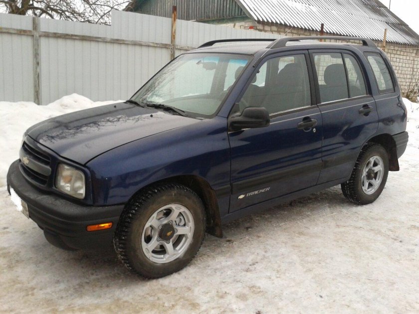 Chevrolet Tracker 2000