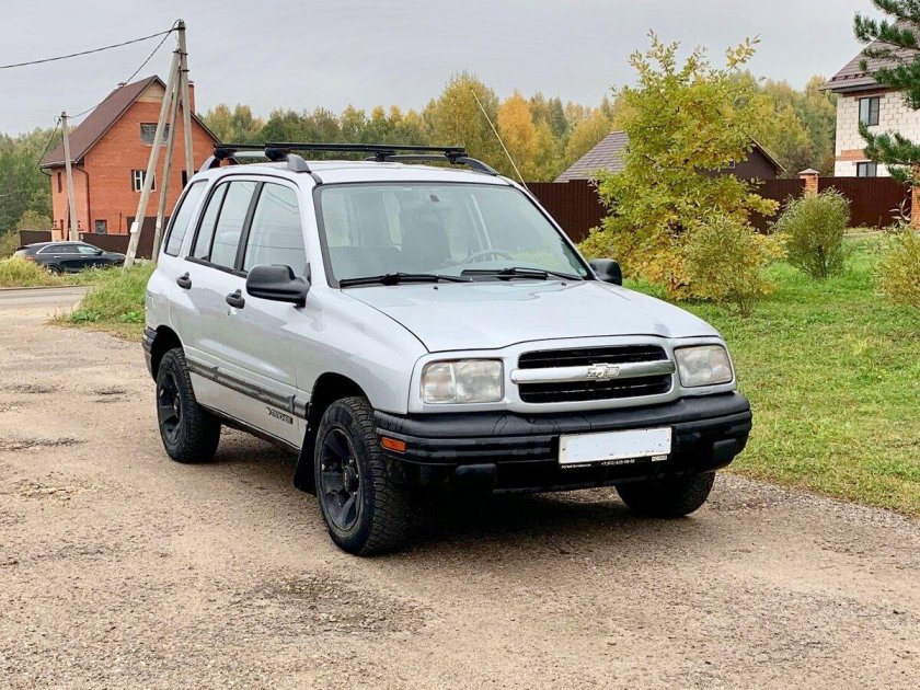 Chevrolet Tracker 2000