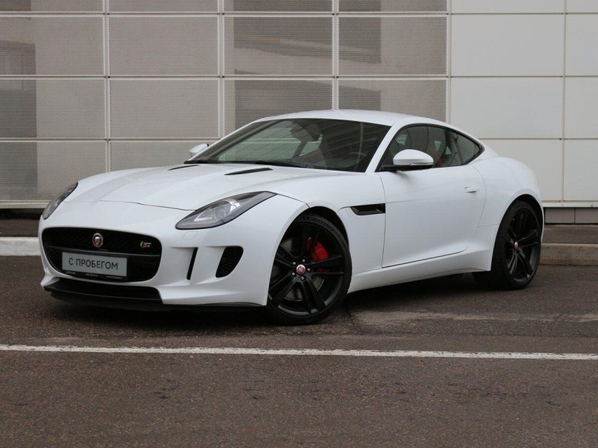 Ягуар ф тайп белый