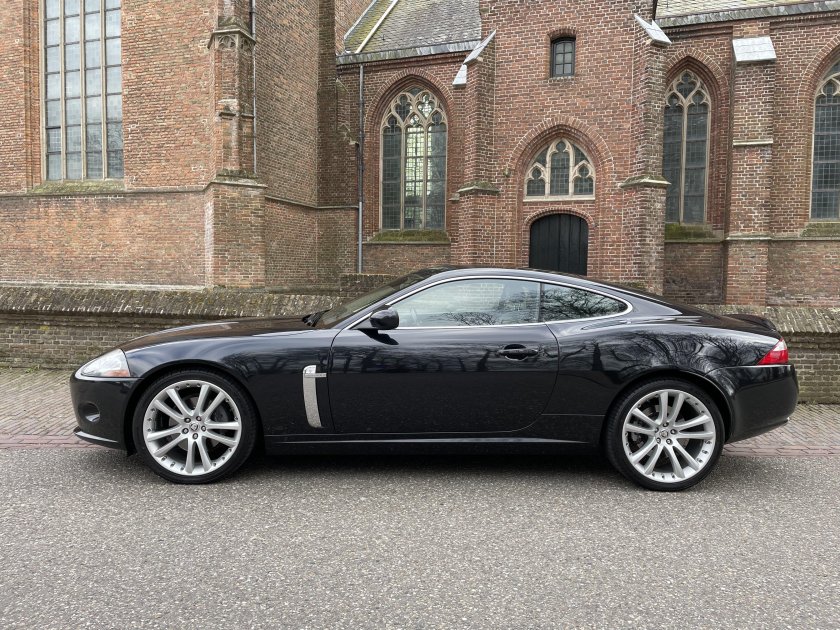 Jaguar xk coupe
