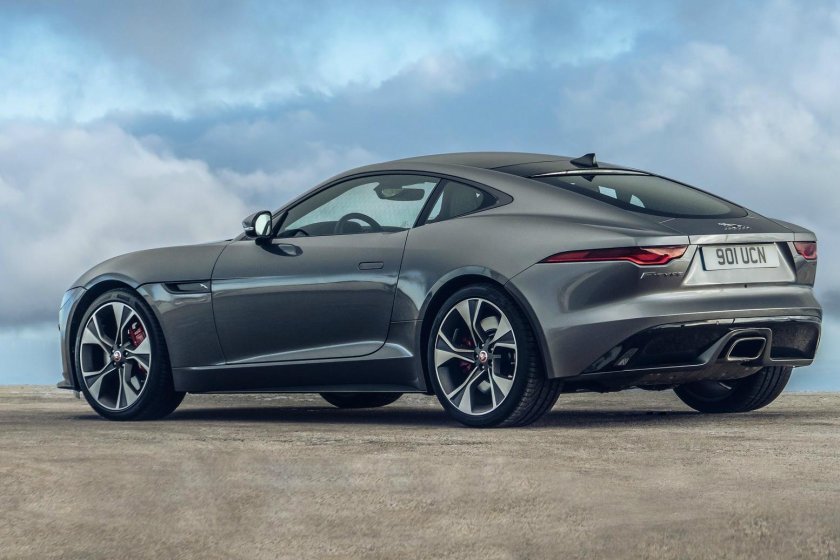 Jaguar f type 2021