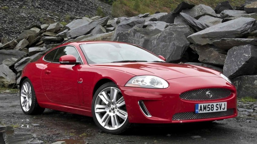 Jaguar XK Coupe