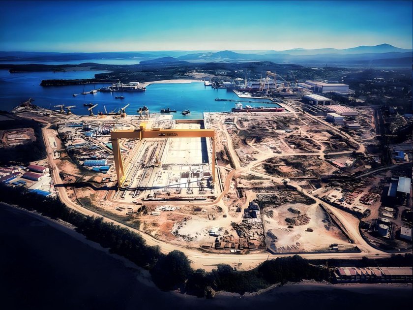 Судостроительный завод звезда большой камень