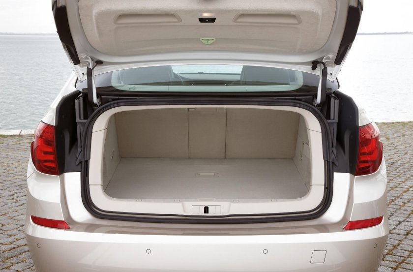 BMW 5 gt багажник