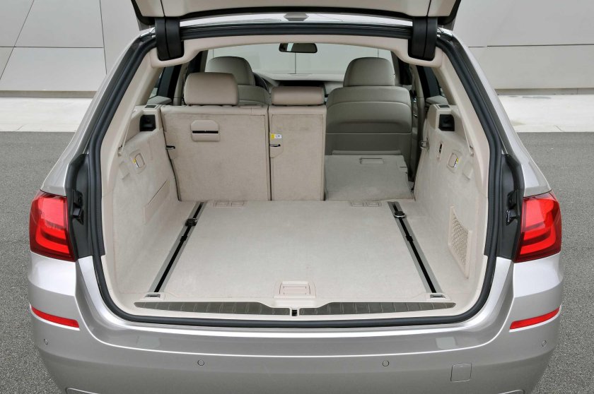 БМВ 5 f10 универсал