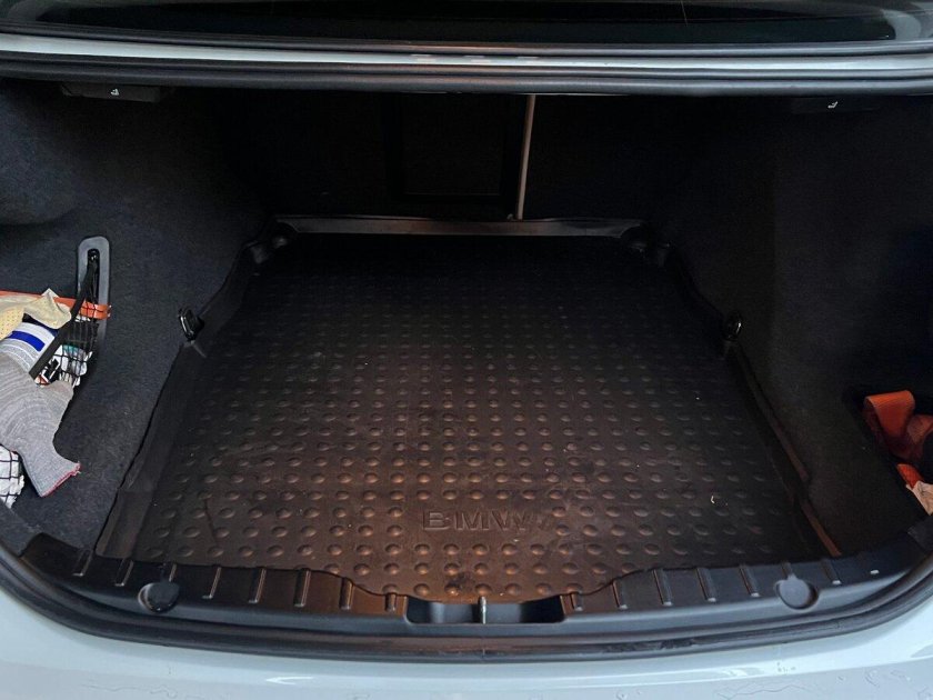 Коврик в багажник bmw 5