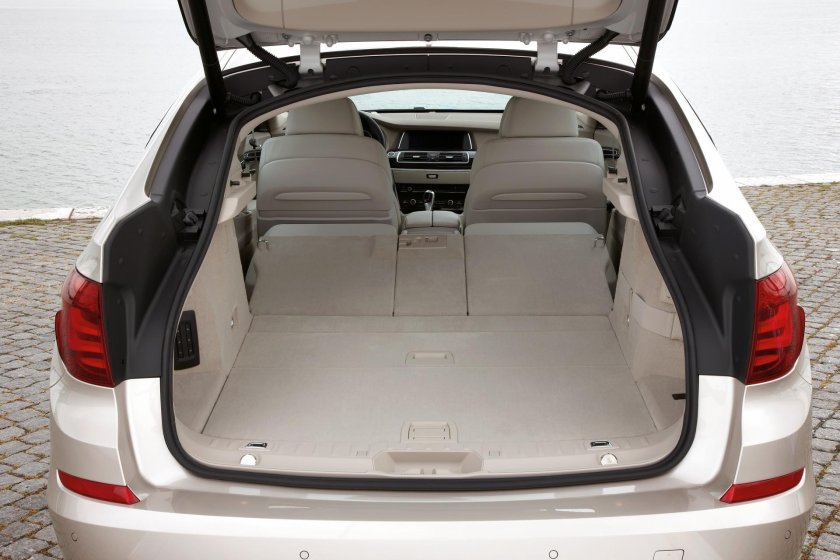 BMW 5 gt багажник