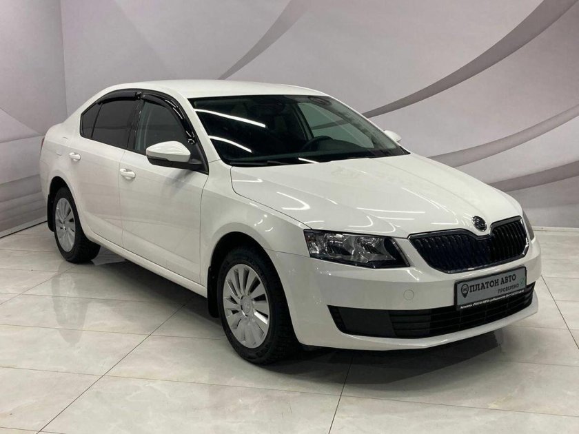 Skoda Octavia 2013 — 2017 III белый